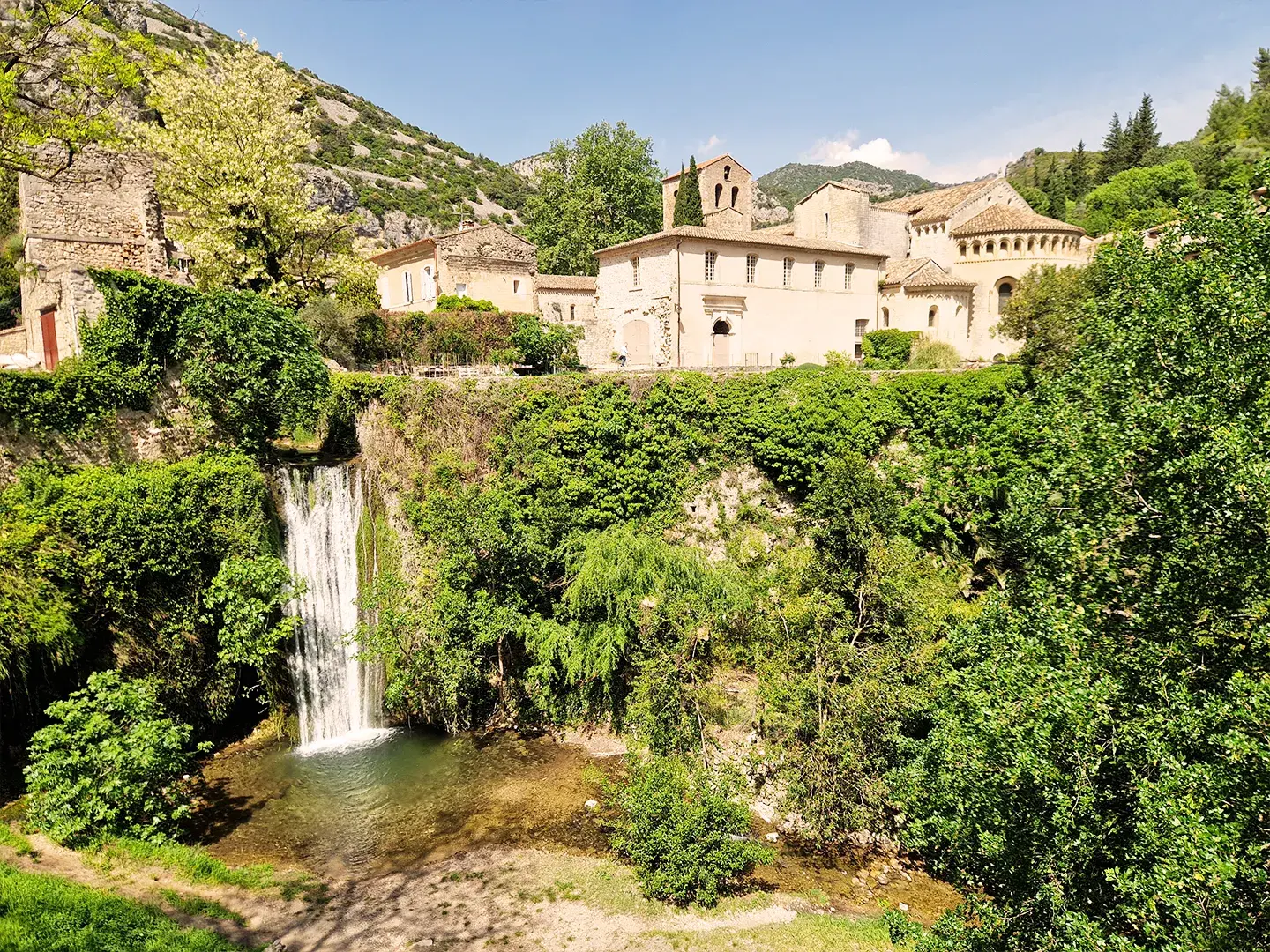 Mr ROADTRIPPER - excursions en Occitanie, vous réservez bien plus qu’une simple sortie.
