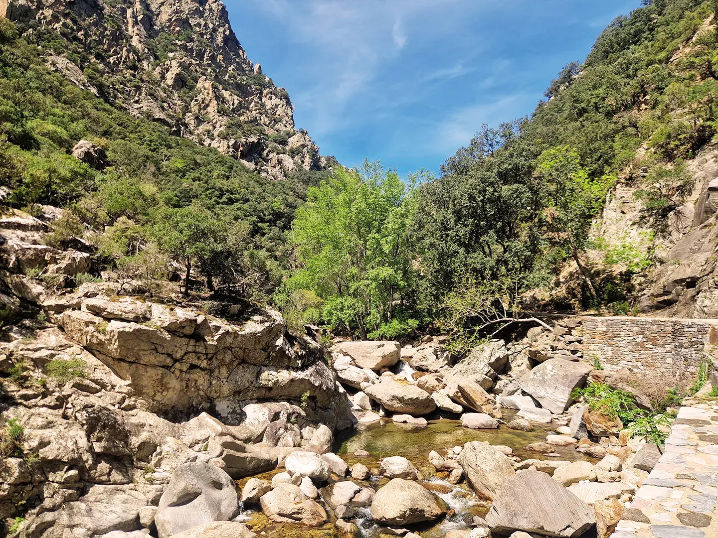 Excursions en Occitanie : Escapades Privées | Mr ROADTRIPPER